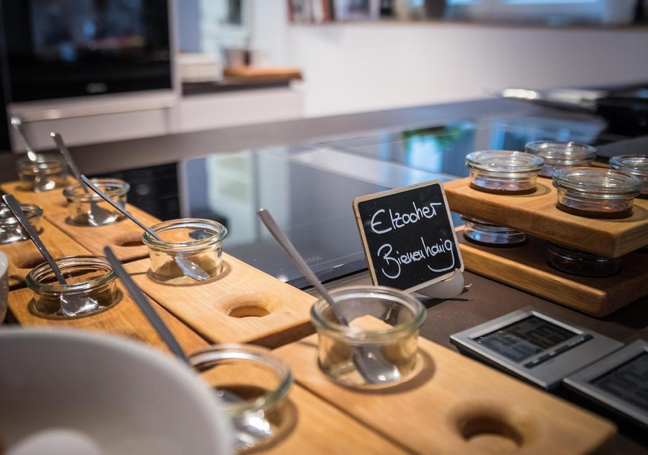 Hotel Restaurant Kochschule Roessle Elzach Exteriér fotografie